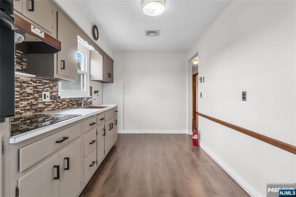 115 Van Riper Avenue 2 Property Photo 6