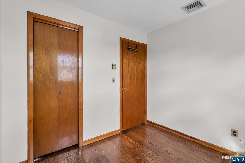 115 Van Riper Avenue 2 Property Photo 17
