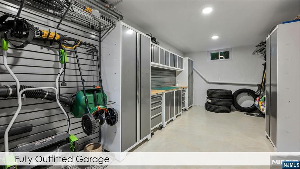 371 Fairmount Road Property Photo 34