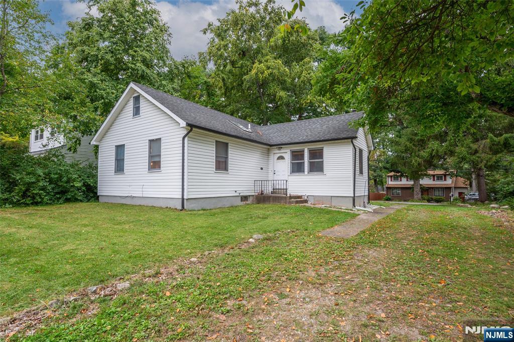 59 Voorhis Place Property Photo 20