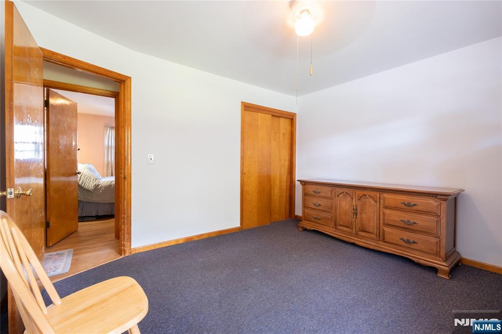 34 Cottage Place Property Photo 8