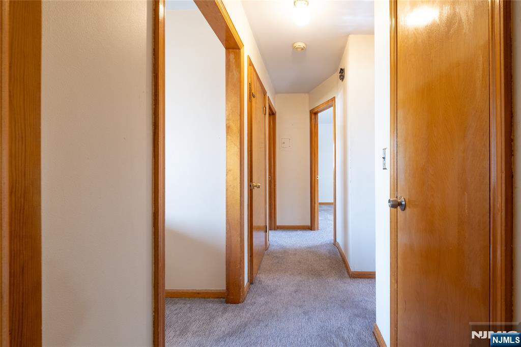 34 Cottage Place Property Photo 16