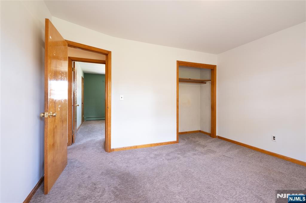 34 Cottage Place Property Photo 19