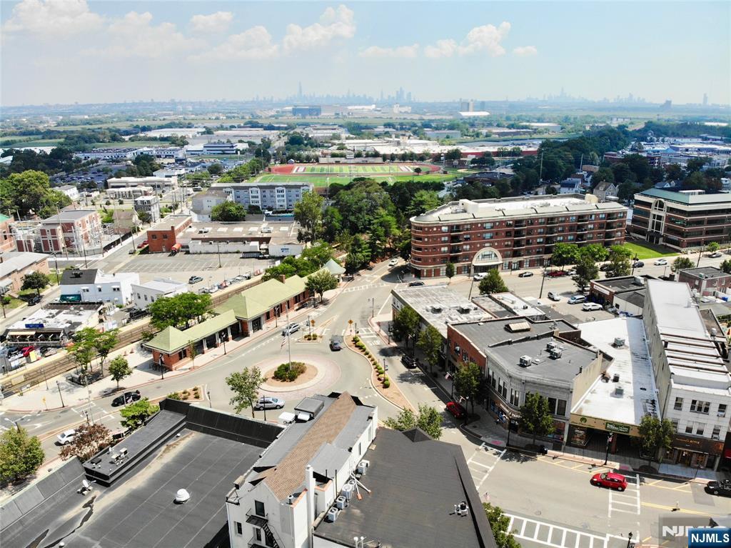 9 Park Avenue 2a Property Photo 14
