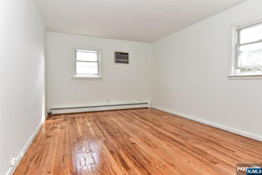 348 Westminster Place 1 Property Photo 14