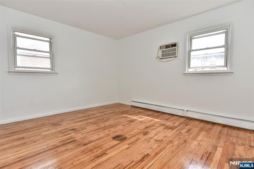 348 Westminster Place 1 Property Photo 15