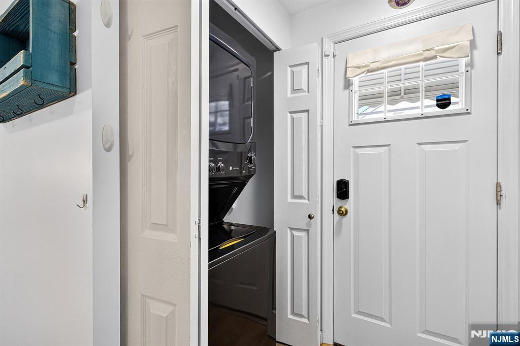 36 Park Avenue Property Photo 9