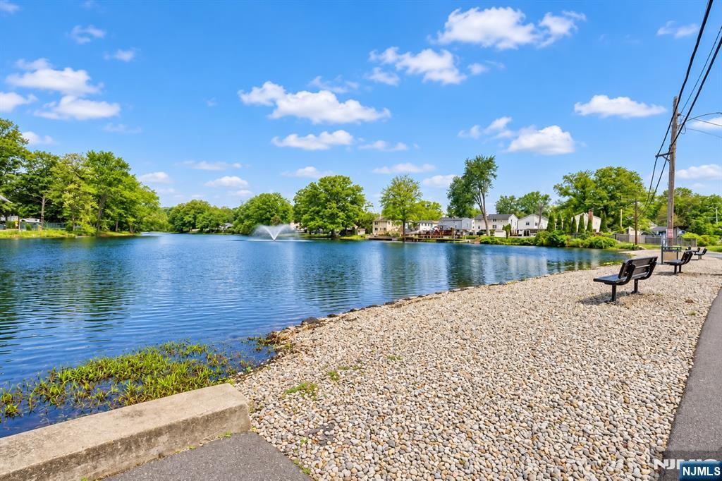 36 Park Avenue Property Photo 18