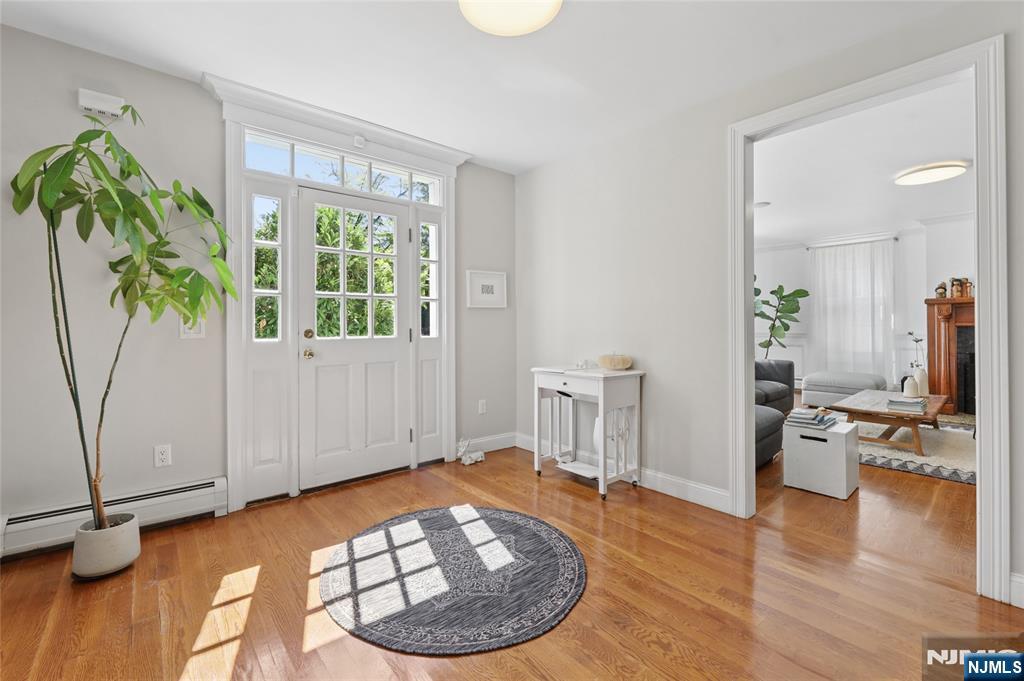 253 Clinton Avenue Property Photo 2
