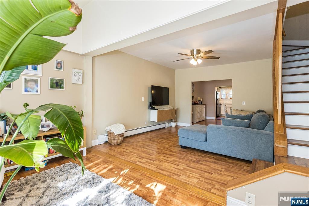 51 Ringwood Avenue Property Photo 8
