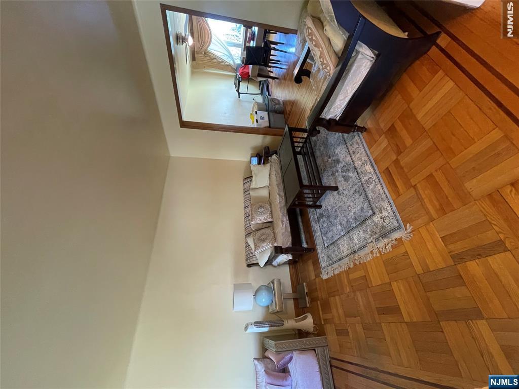 521 Olympia Avenue Property Photo 39