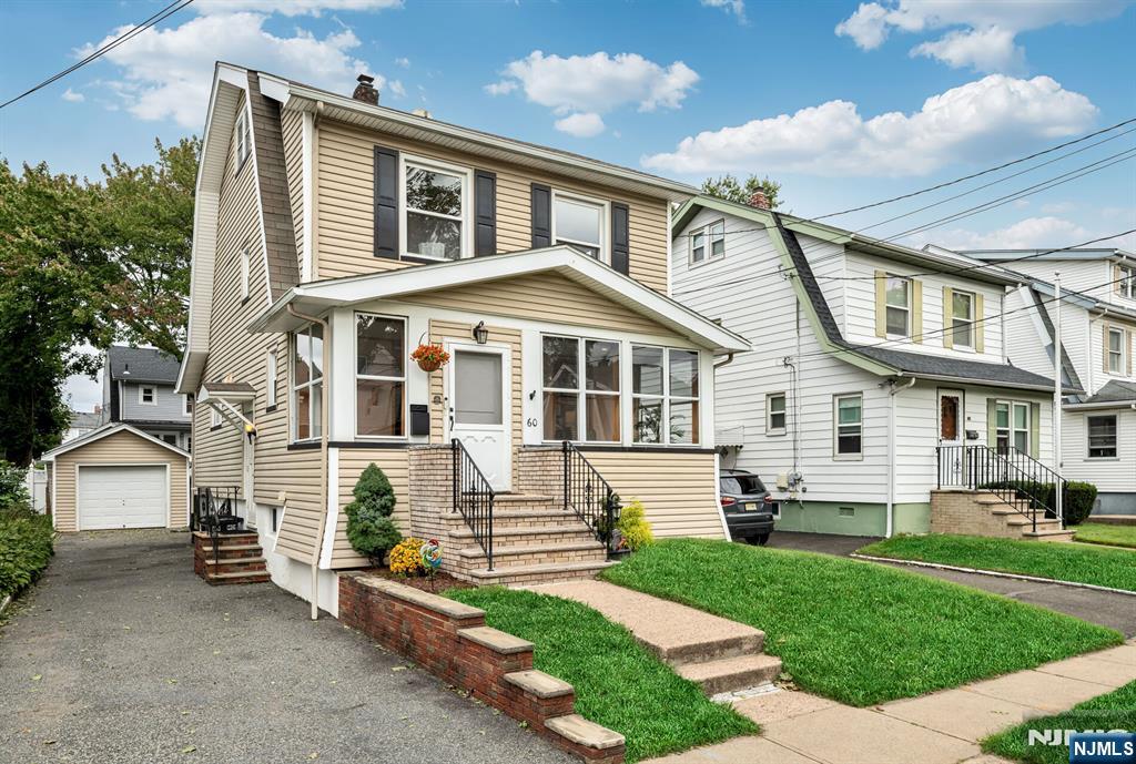 60 Mohr Avenue Property Photo 2