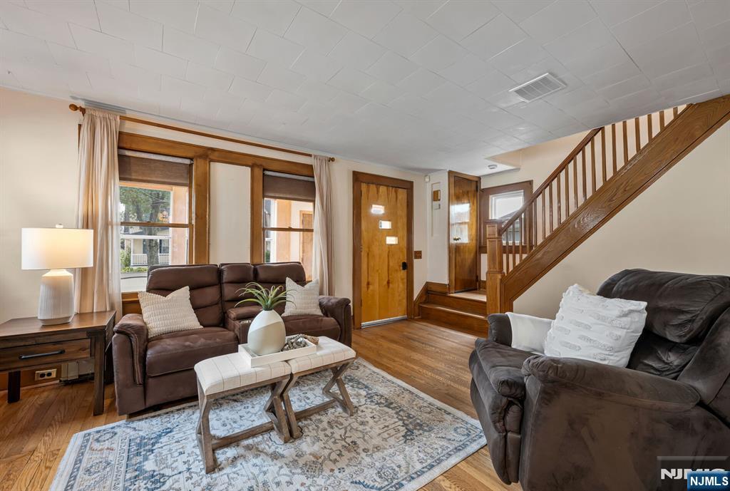60 Mohr Avenue Property Photo 6