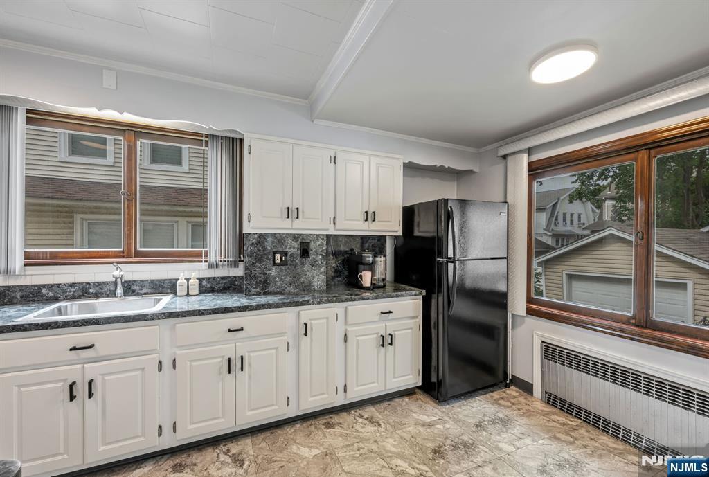 60 Mohr Avenue Property Photo 13
