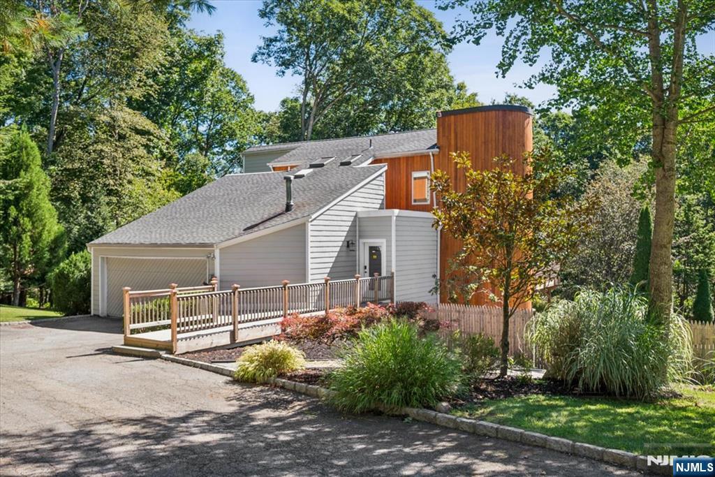 29 Stephens Mill Road Property Photo 4