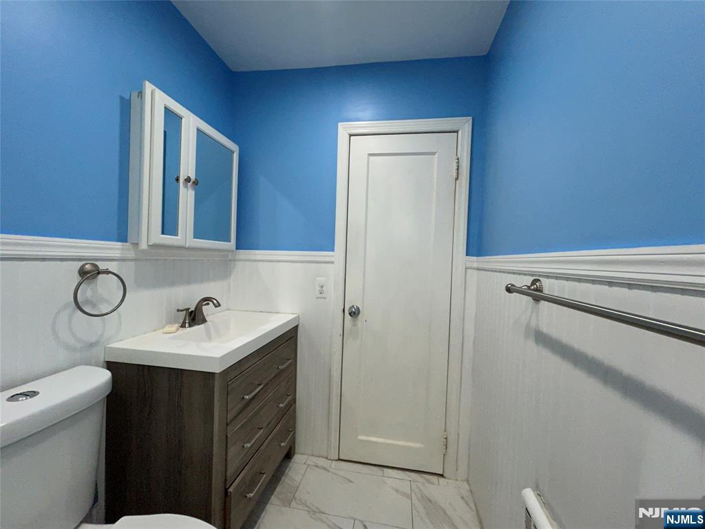 222 Terrace Avenue Property Photo 19