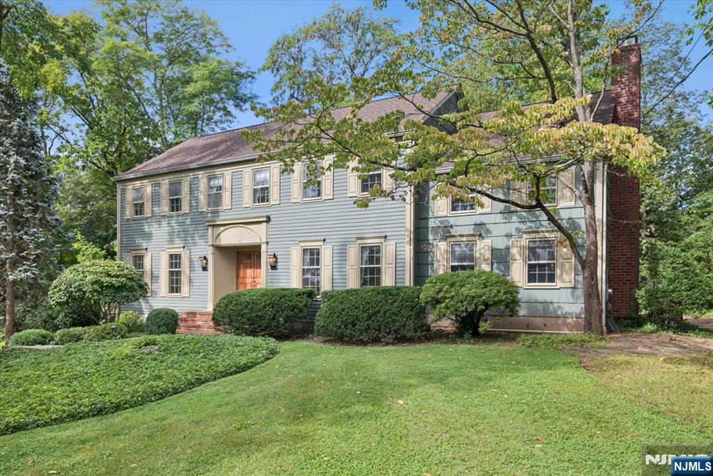 1 Ellyn Court Property Photo 2