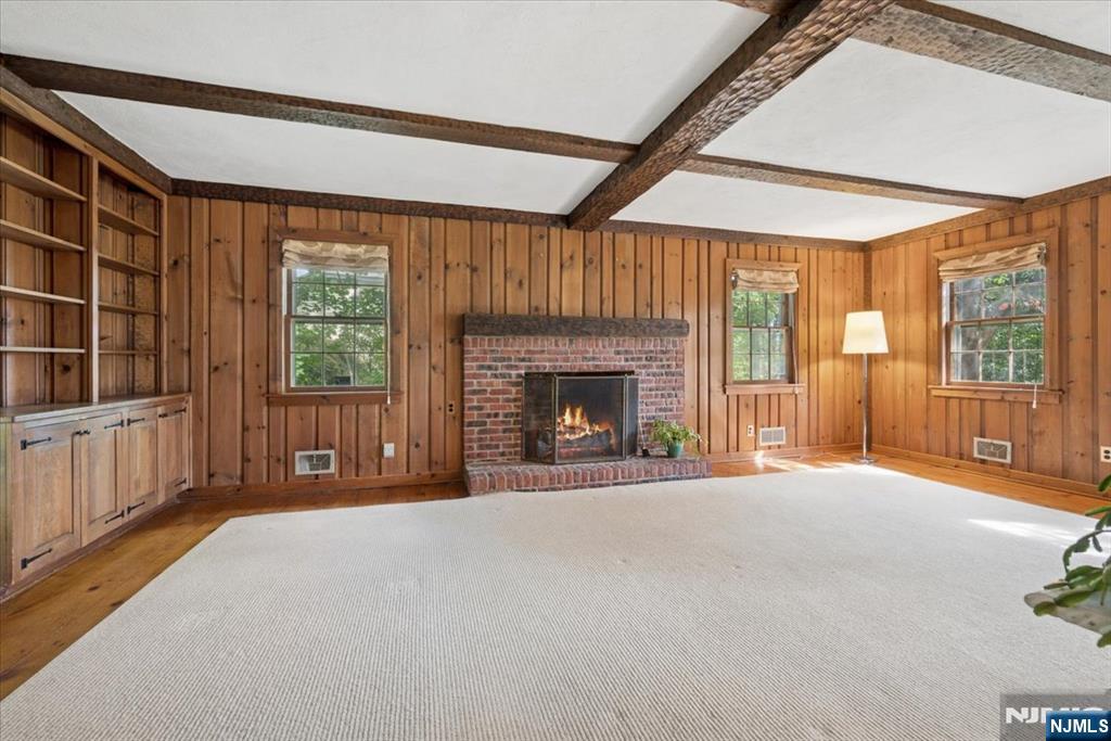 1 Ellyn Court Property Photo 17