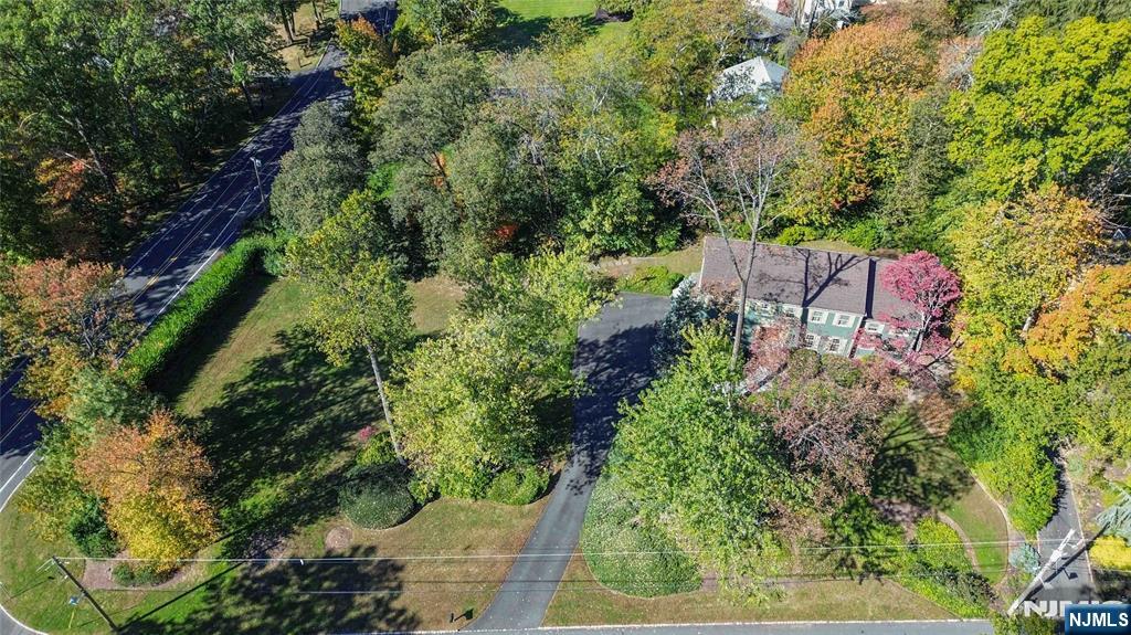 1 Ellyn Court Property Photo 38