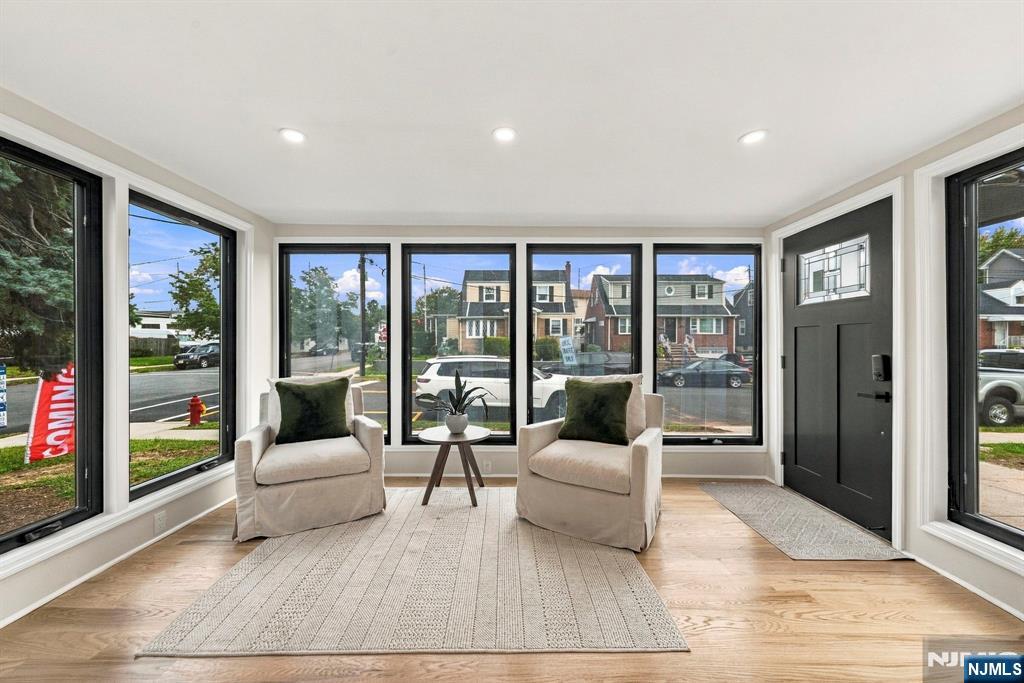 99 Park Avenue Property Photo 8