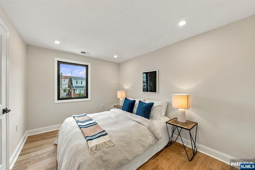 99 Park Avenue Property Photo 19