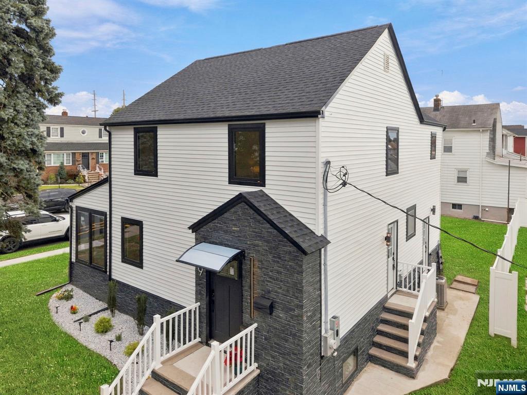99 Park Avenue Property Photo 26