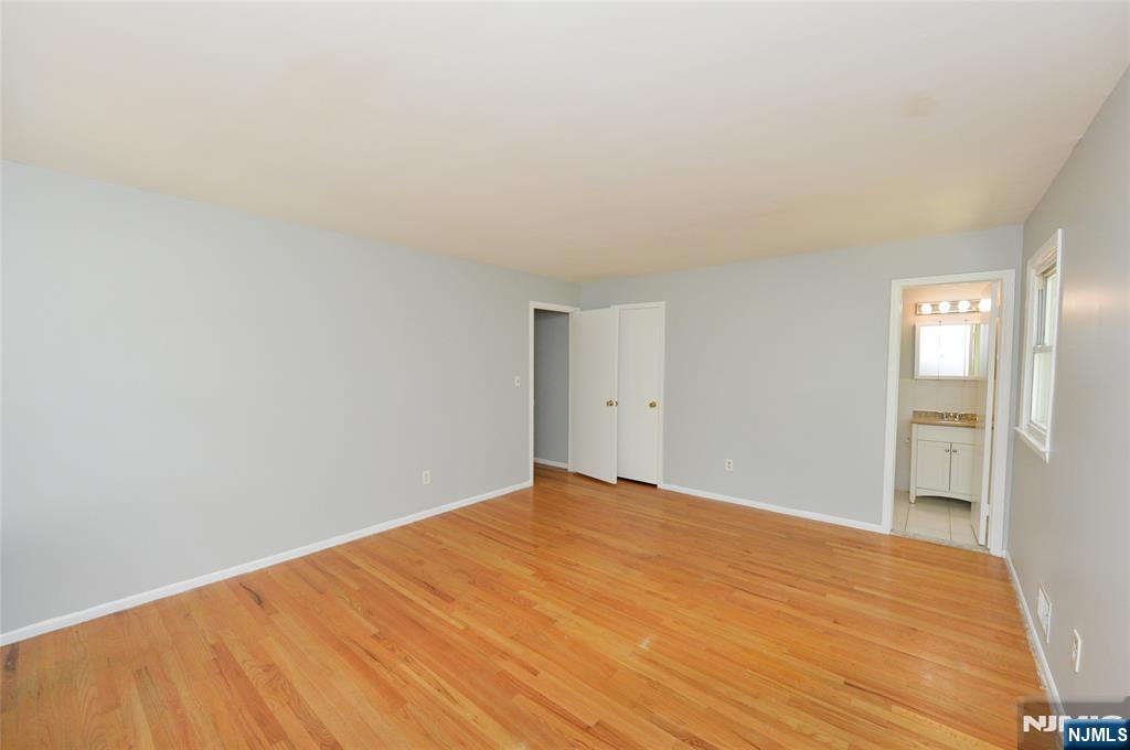 85 Primrose Lane B Property Photo 16