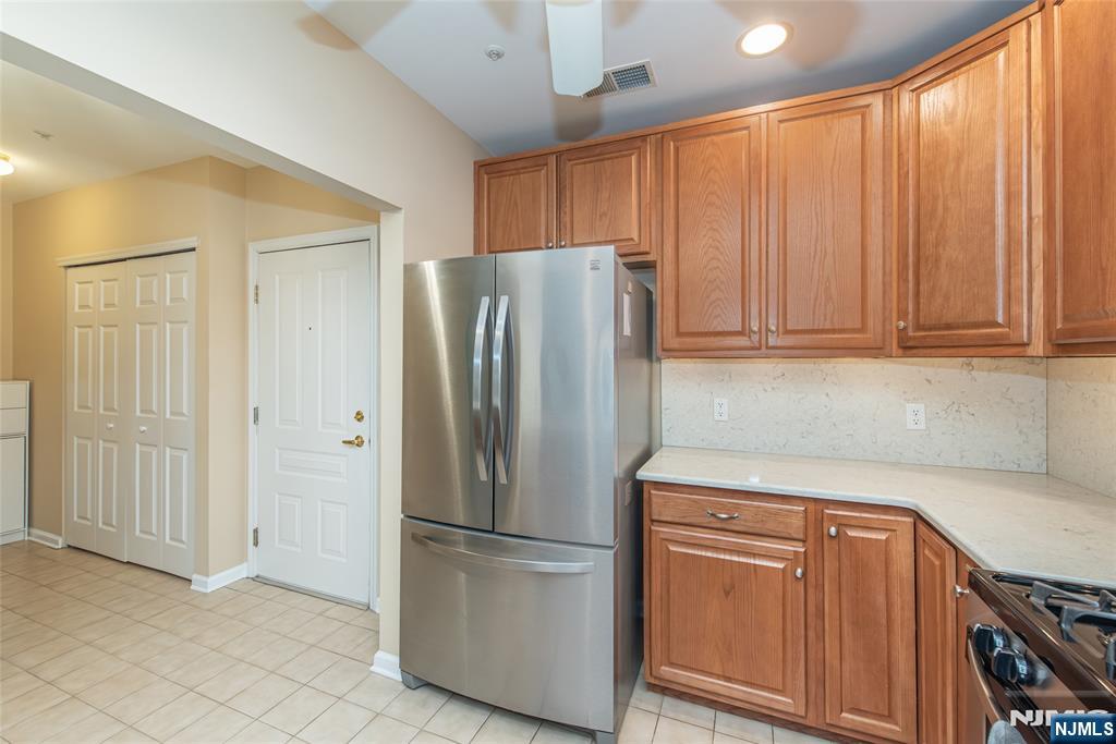 1115 Hamilton Drive Property Photo 5