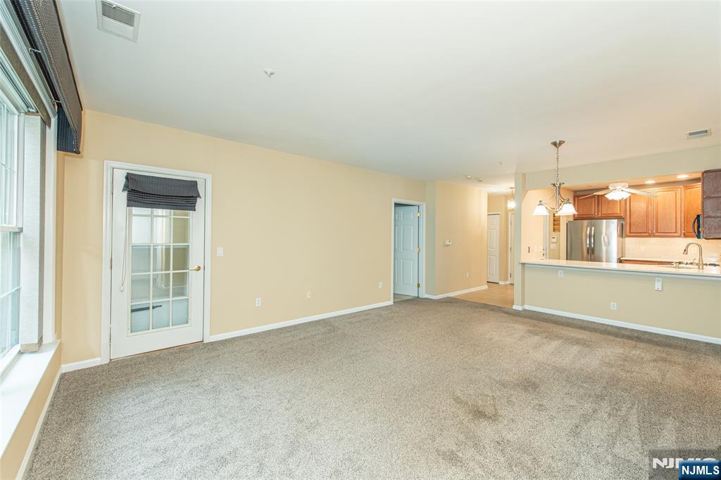 1115 Hamilton Drive Property Photo 10