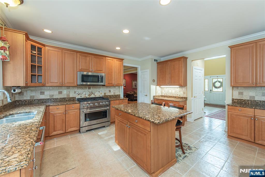 4 Hunter Drive Property Photo 11