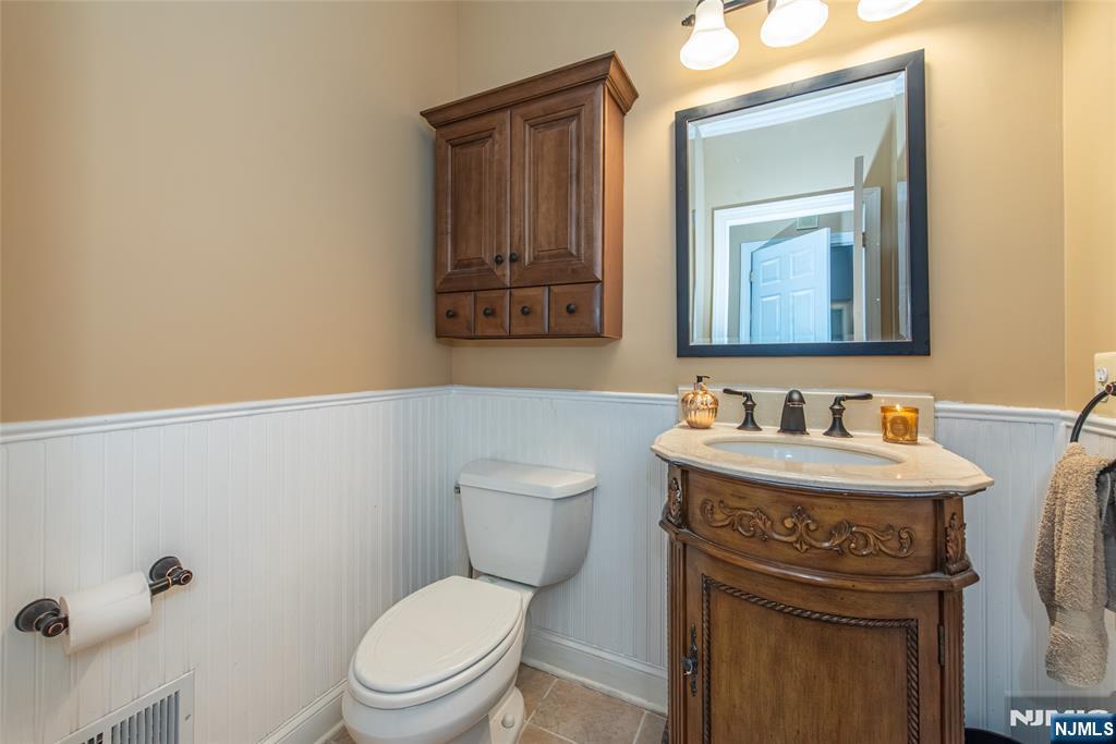 4 Hunter Drive Property Photo 18