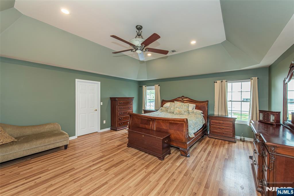4 Hunter Drive Property Photo 21