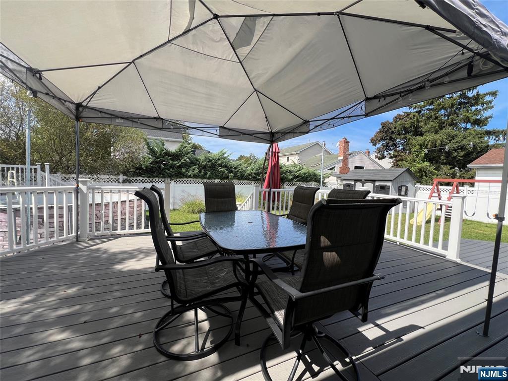 58 Harding Avenue Property Photo 7