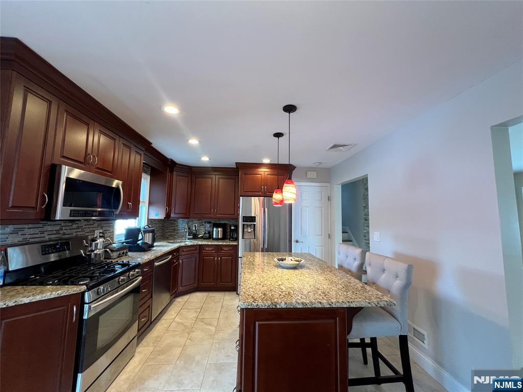 58 Harding Avenue Property Photo 16