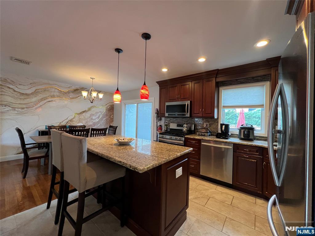 58 Harding Avenue Property Photo 17