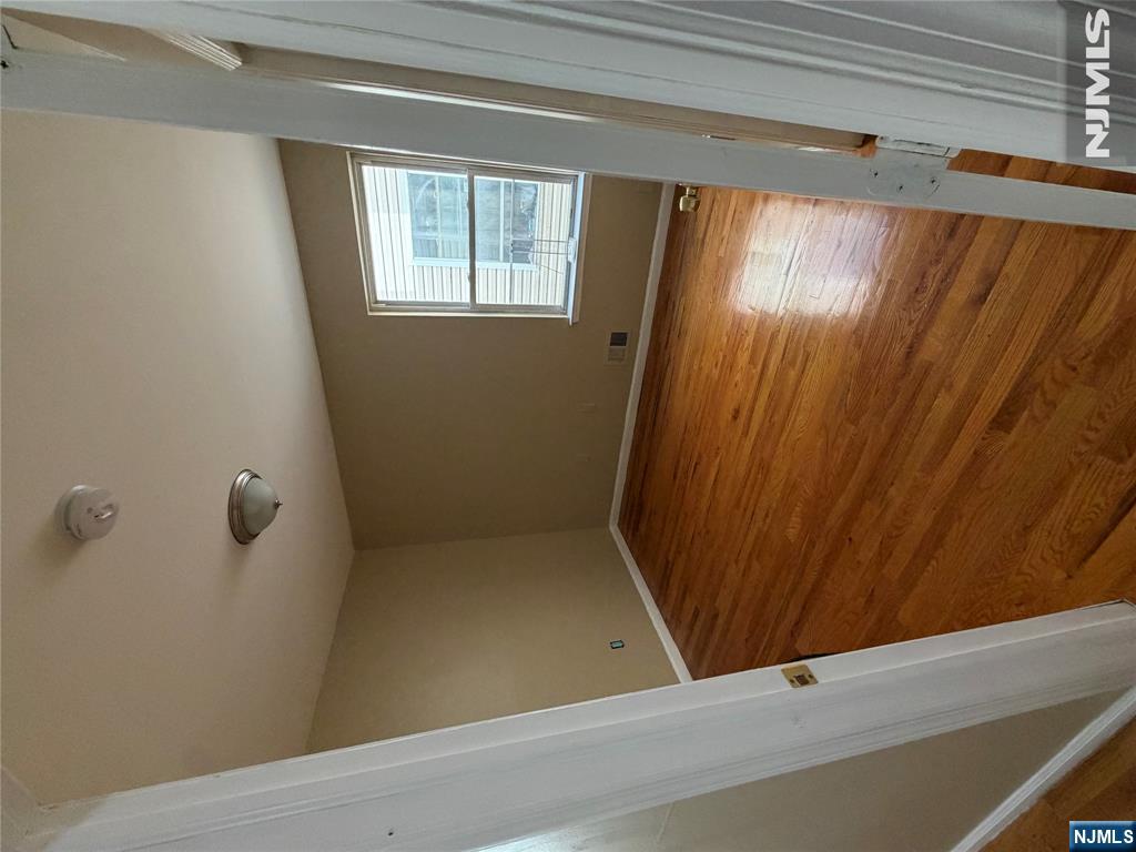 389 21st Street Property Photo 12