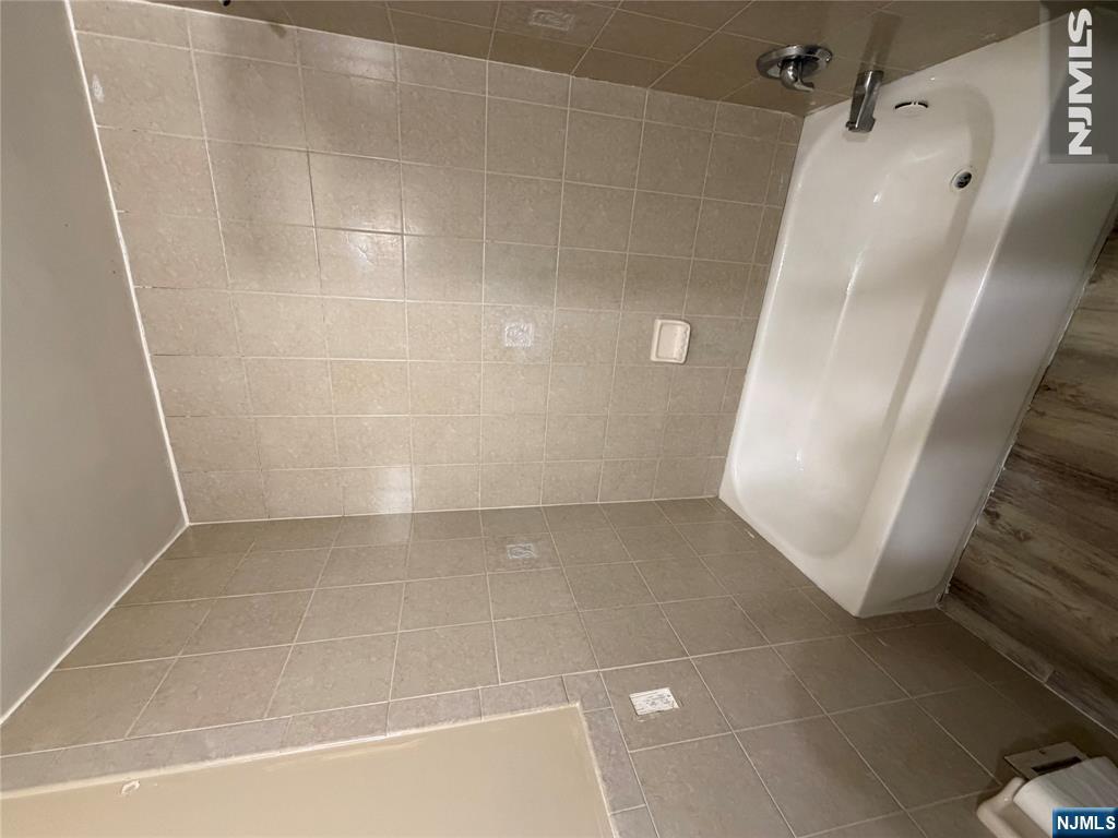 389 21st Street Property Photo 19