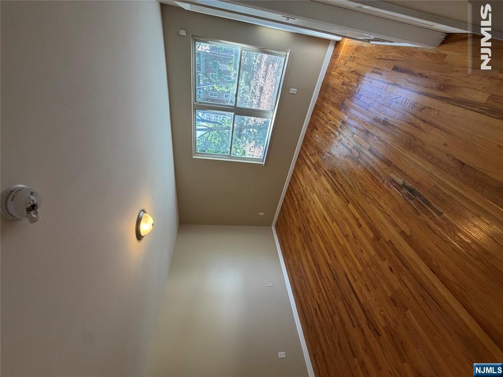 389 21st Street Property Photo 21