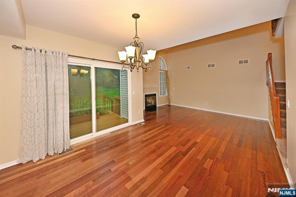 6 Erin Way 404 Property Photo 13