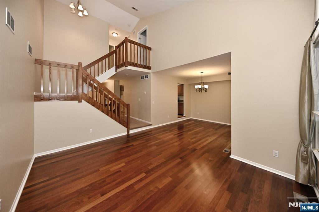 6 Erin Way 404 Property Photo 15