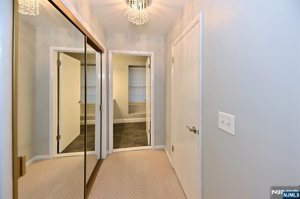 6 Erin Way 404 Property Photo 20