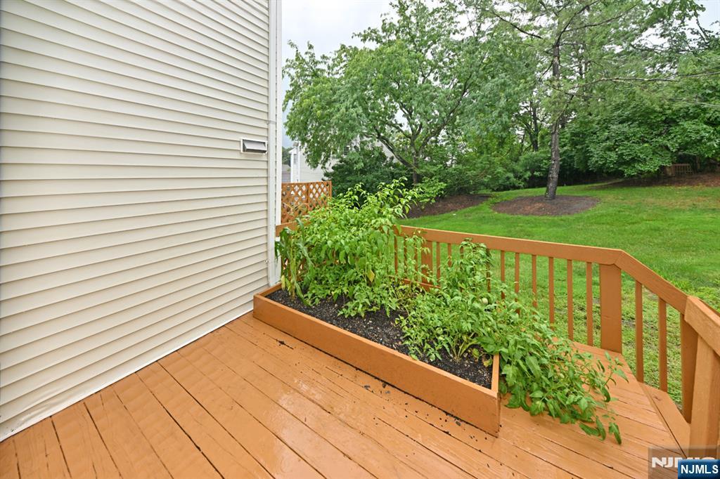 6 Erin Way 404 Property Photo 30