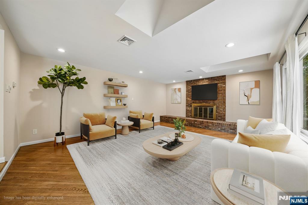 5 Fairfield Court Property Photo 5
