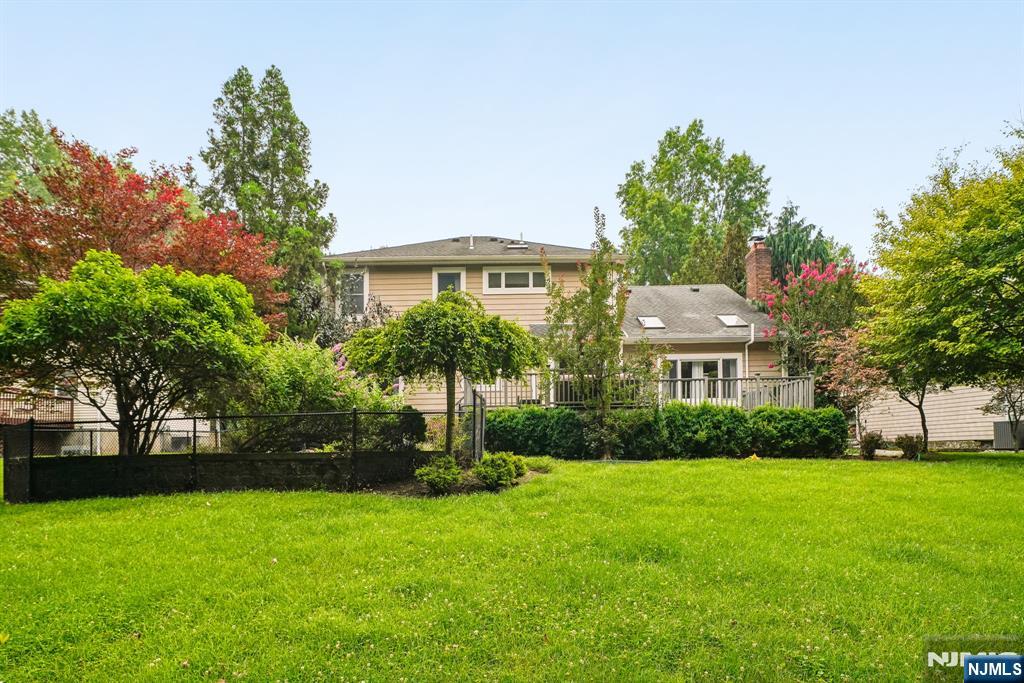 5 Fairfield Court Property Photo 18
