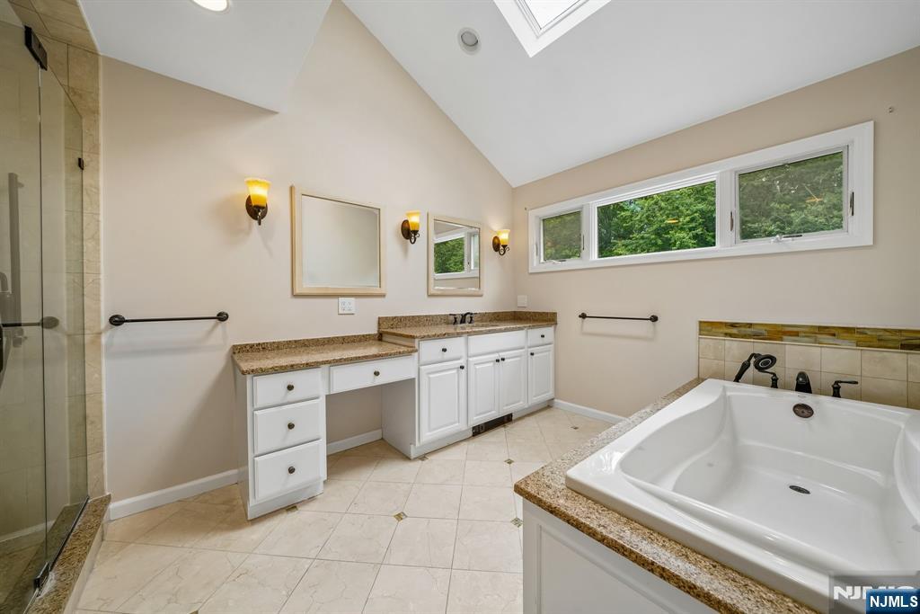 5 Fairfield Court Property Photo 35