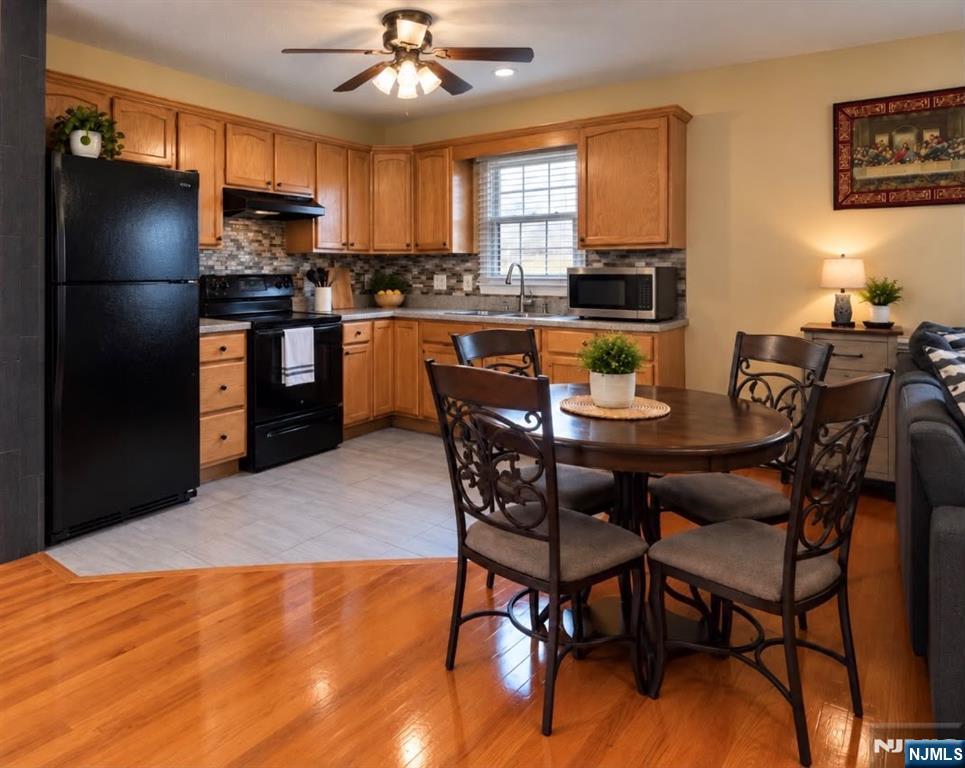 15-17 Ryle Avenue Apt 1 Property Photo 4