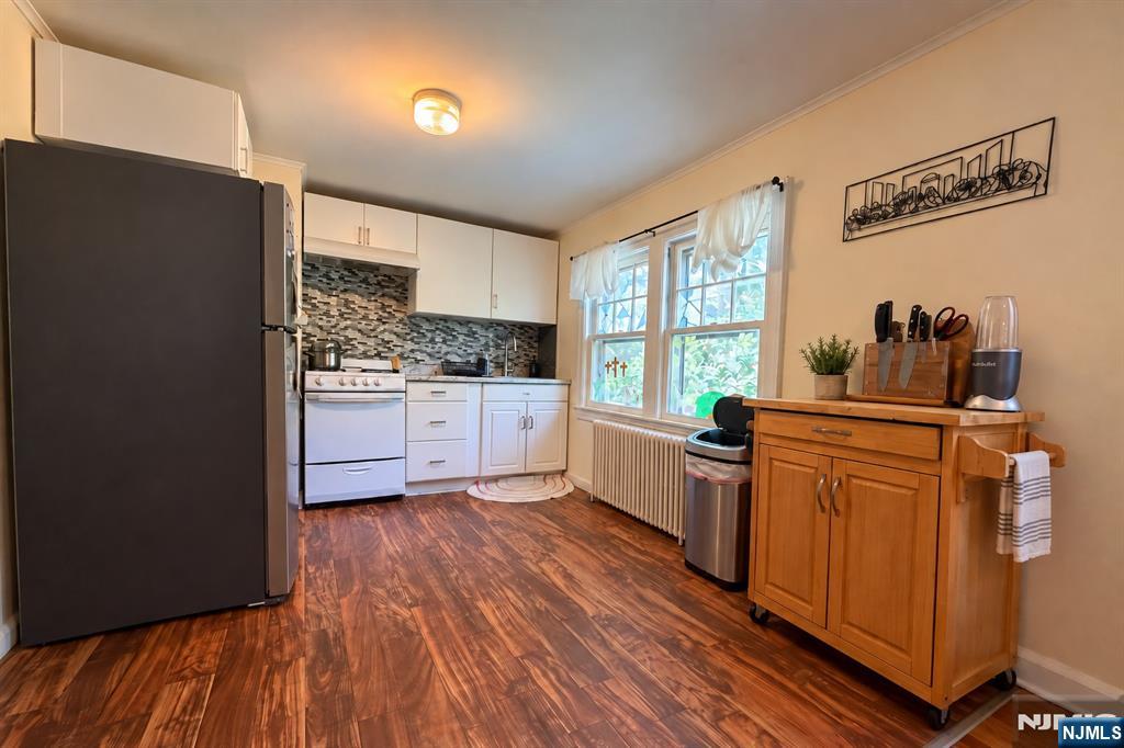 218 Brown Avenue Property Photo 4