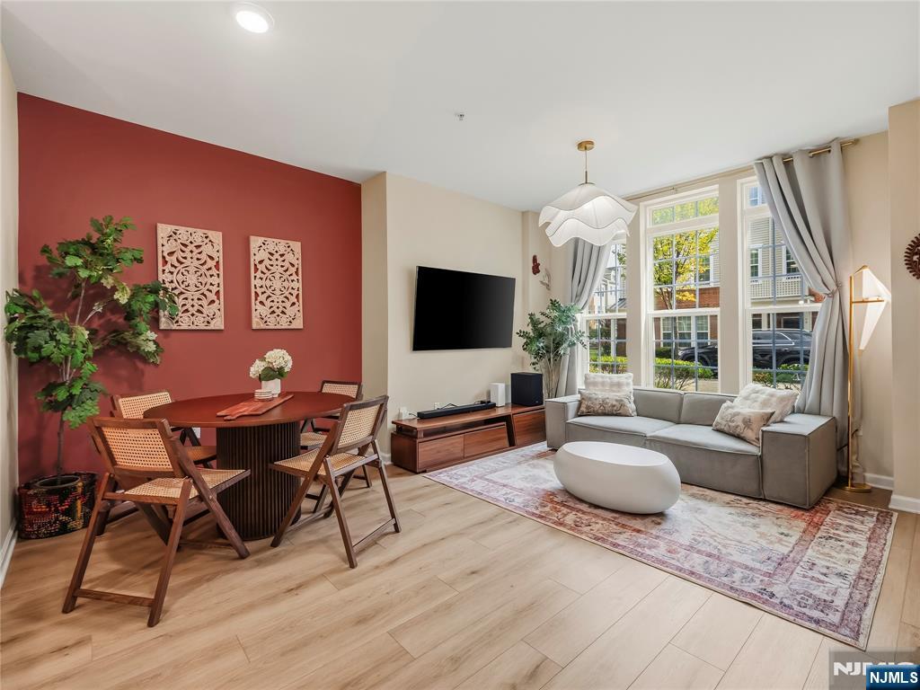 175 Wesmont Drive Property Photo 3