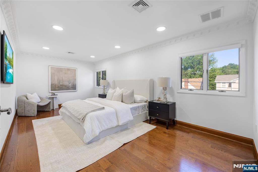30 Elm Street Property Photo 22