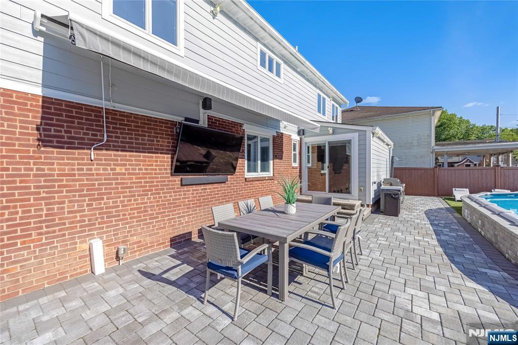 30 Elm Street Property Photo 41